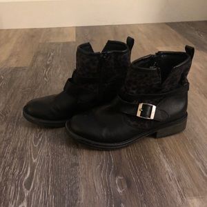 Girls’ Black Booties